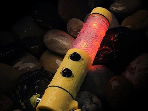 五一开长途回家?这些装备一定放在车上