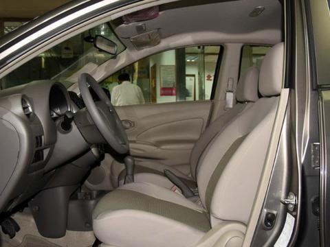 这款合资车降又降，5，6L油耗，直降140000，网友