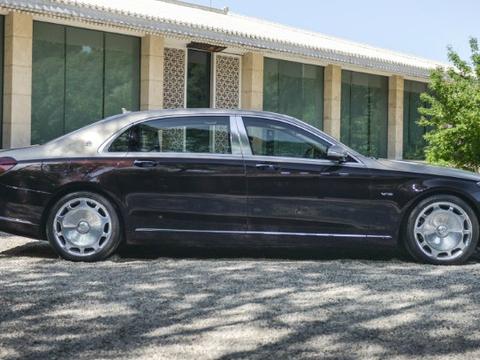 外观比玛莎拉蒂还漂亮，内饰堪称最美，6，0TV12动力，心痒