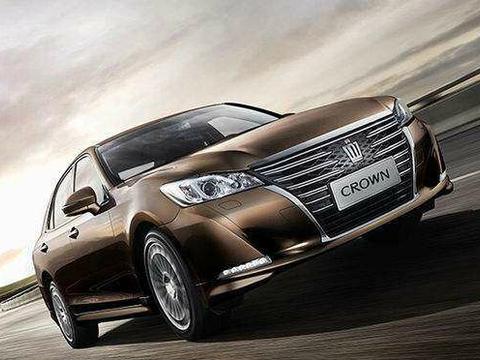 30万就能办齐的3款中大型轿车，新皇冠上榜，最后一款霸气十足