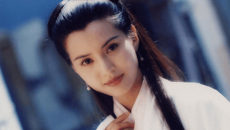 昨晚, 小龙女李若彤开了微博, 结果古天乐的微博