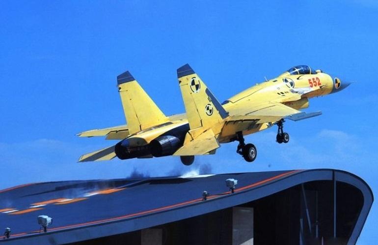 歼十五跟歼十六有什么区别?都是我国空中战斗