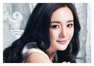 明星的性格:郑爽很孤僻,杨幂很个性,但是她给人