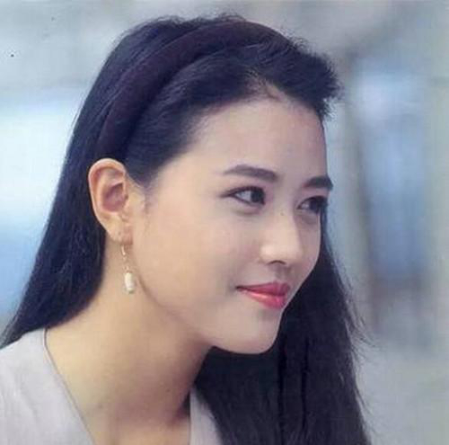 周海媚年轻的时候好美喜欢她吗