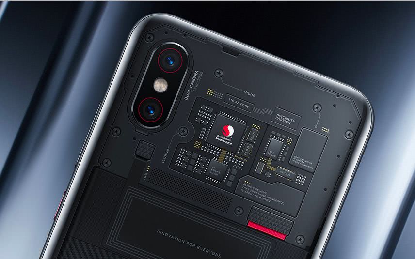 只要27块,小米8标准版秒变小米8透明探索版!