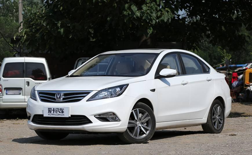 车长4.7米, 颜值完爆卡罗拉, 配置厚道, 仅6万!