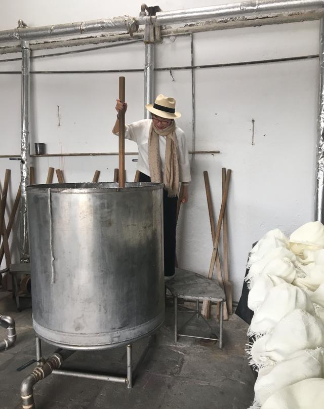 巴拿马草帽价格为什么那么贵?深入厄瓜多尔揭