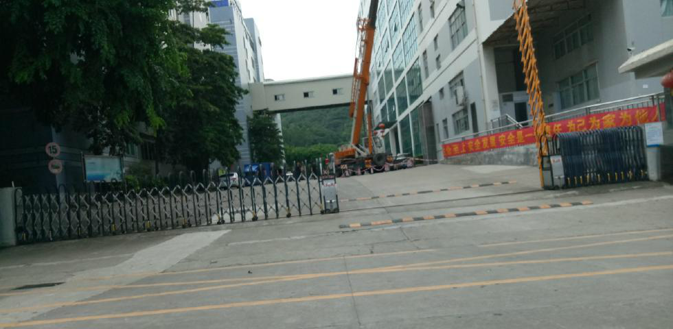 实拍深圳松岗大厂卓翼科技,工资达4500元以上