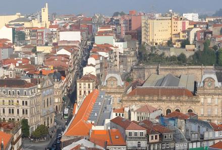 让整个欧洲眼红的帝国,如今却百业萧条,要靠国