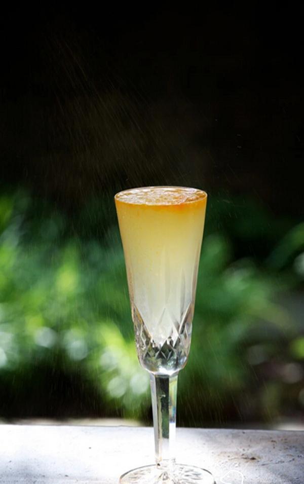 外国4款虚幻饮料, 名字高雅, 其中一款叫血腥玛