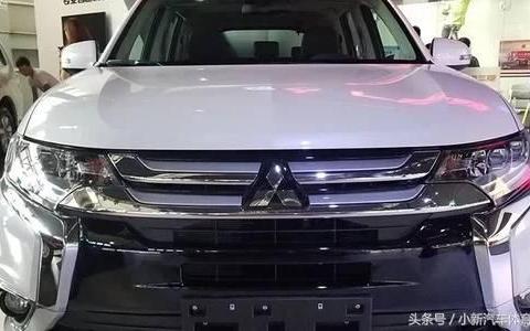 2019款三菱欧蓝德抵达北京车展后场！比逍客漂亮