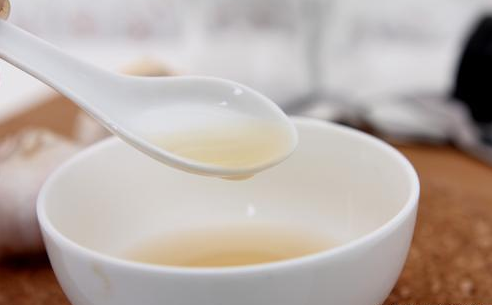 养花扦插生根剂不用买,常用的4种自制生根剂,