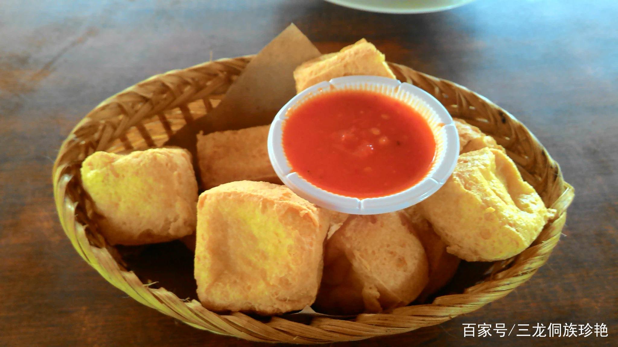 印尼美食推荐_传统建筑风格餐厅品尝印尼特色