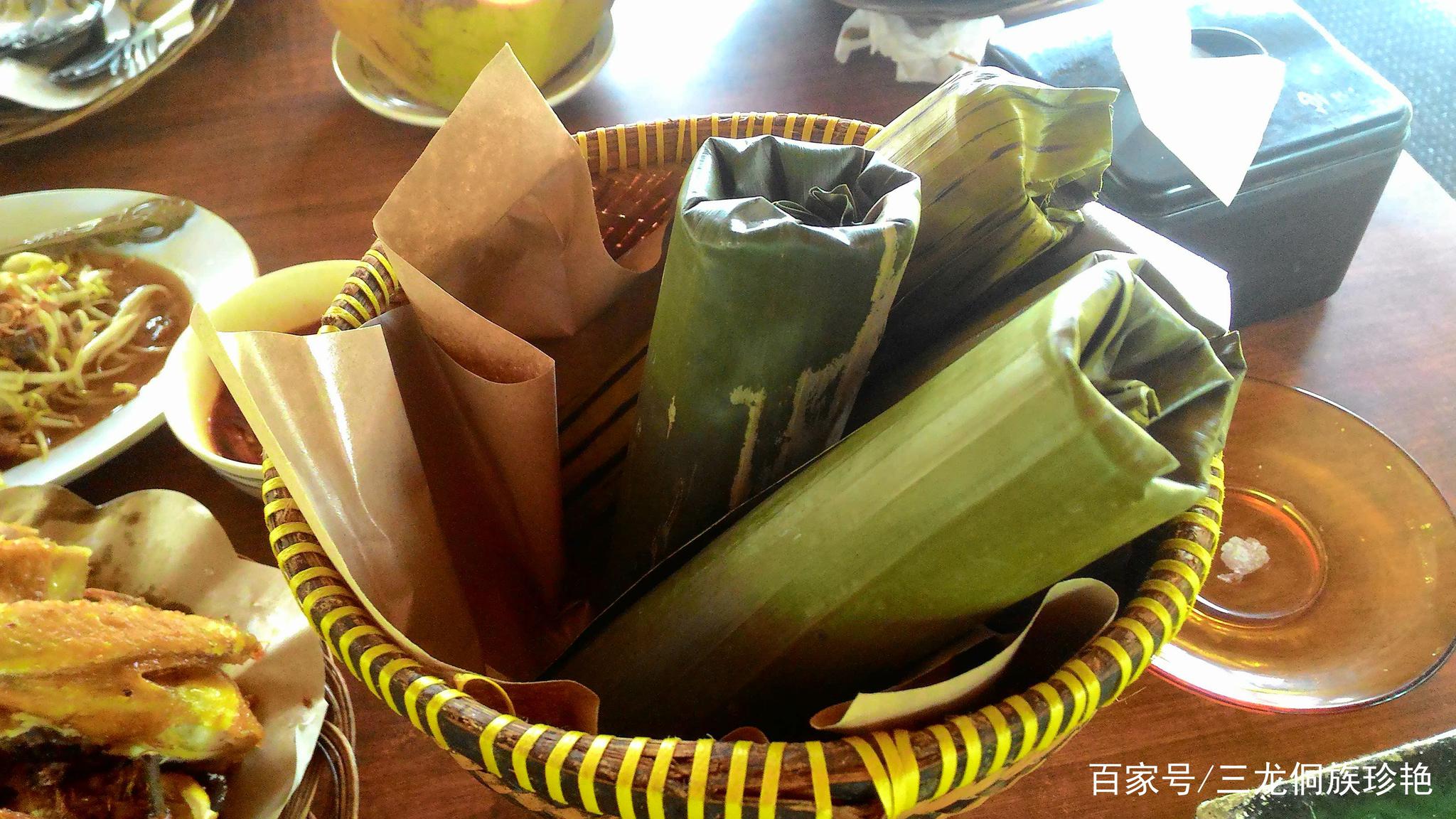 印尼美食推荐_传统建筑风格餐厅品尝印尼特色