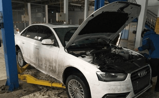 怒! 这样的奥迪A4卖出来祸害人 黑心的二手车厂!