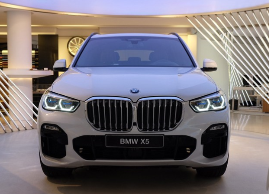 全新一代X5即将登陆广州车展——“大老板”宝马会宣布国产吗？
