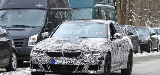 买车福音，新宝马3系或10月上市，新增新能源车型，亮点多多！