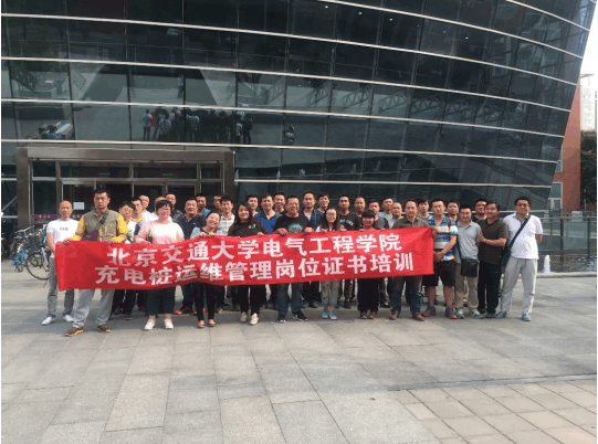 群高中生能加入到国企工作, 入职2月领5000元