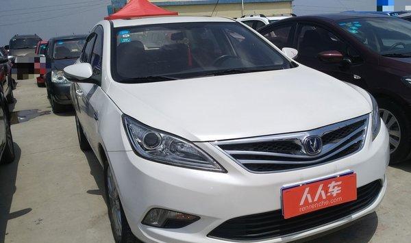 长安-逸动手动豪华型，充面子买的二手车，花4万买的看着还不错