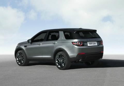 小姨子刚买宝马X3，看见我提的这款车，现在肠子都快悔青