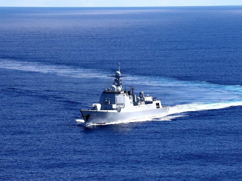 中国海军48艘受阅战舰为何没有现代级?因为全是国产舰艇