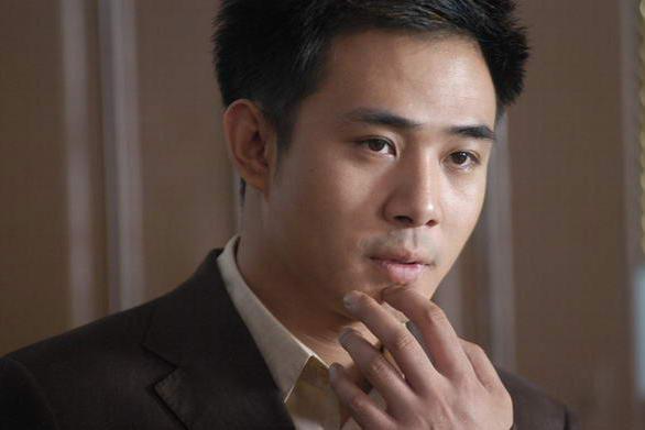 演剧赔了钱,遇赞助上助其再塑辉煌,因戏生情娶