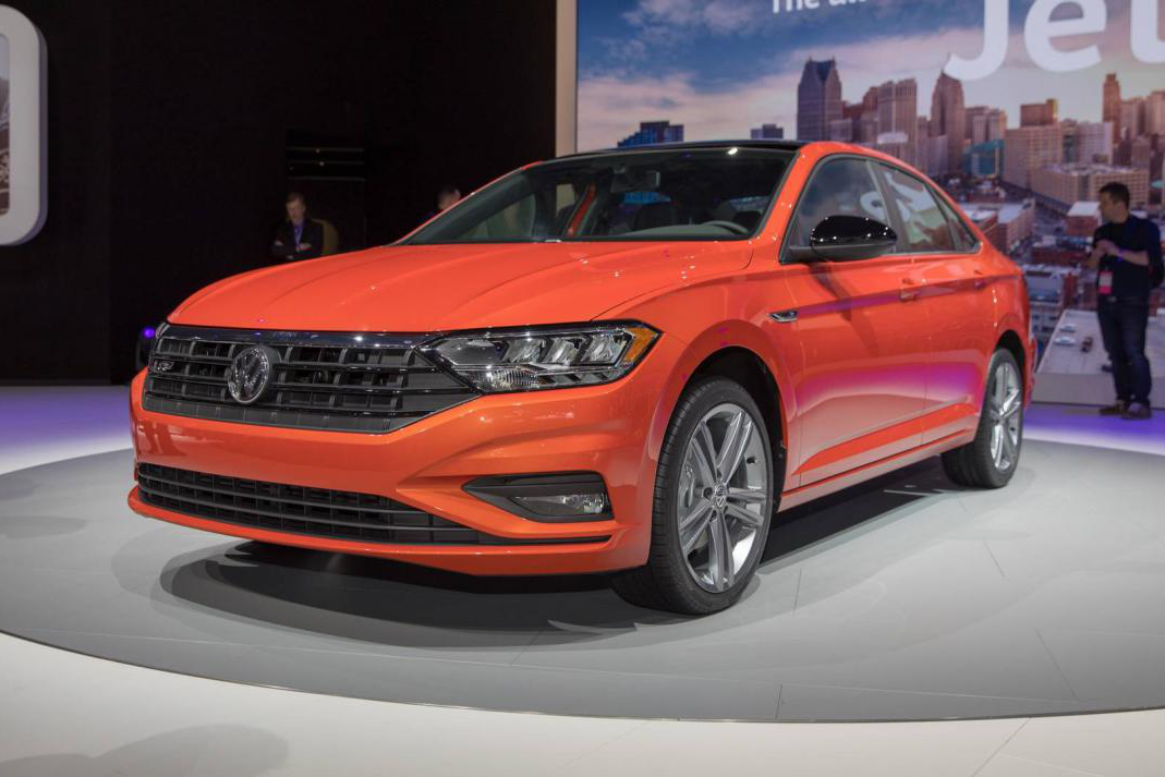 大众全新捷达吊不起你的胃口?那这台GLI一定能让你赚足面子！