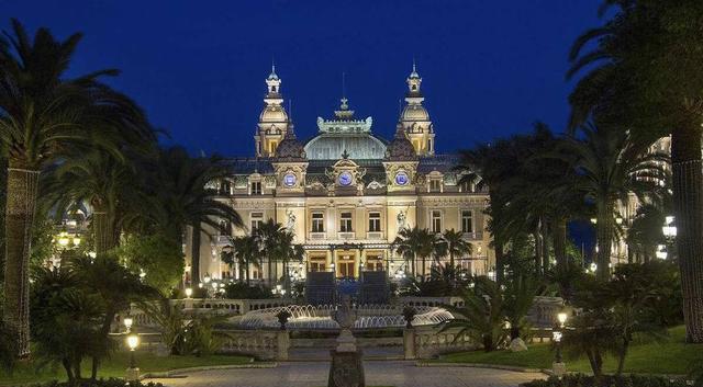 全世界人均收入最高的国家,比迪拜富十倍