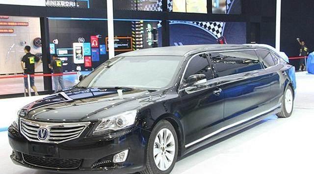 号称国产“林肯”的加长版豪车，豪华包厢配置只要33万