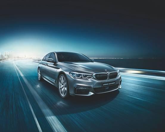 驾驭与互联的新体验 全新BMW 5系标准轴距版强势来袭
