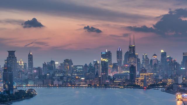 外国网友热议中国复兴号高铁,不敢相信这是传