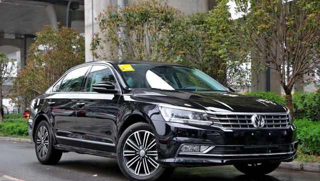 2017款帕萨特震撼来袭，外观时尚不失庄重，售价18万不再考虑天籁