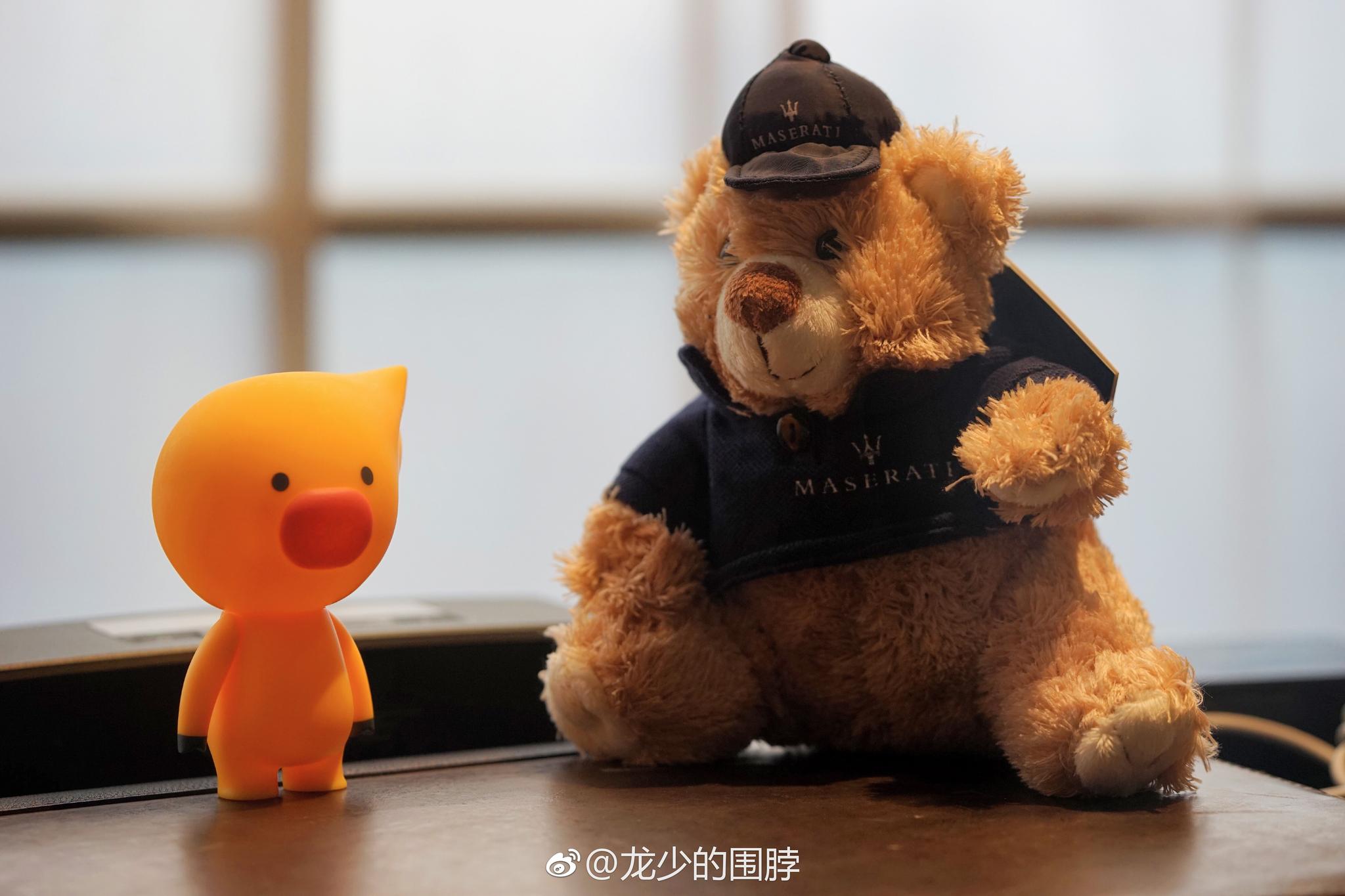 2016北京车展 美女_北京车展美女_偷拍北京美女车展