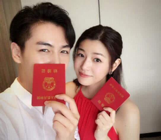 陈妍希自曝与陈晓感情现状:每次见面像新婚,二