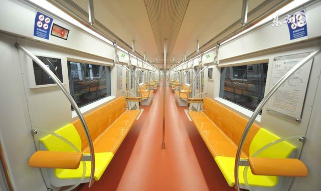 面试真题丨如何看待地铁不文明现象