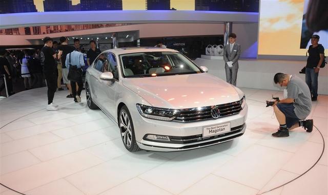 空间配置不输A4L，同级别标杆——大众迈腾