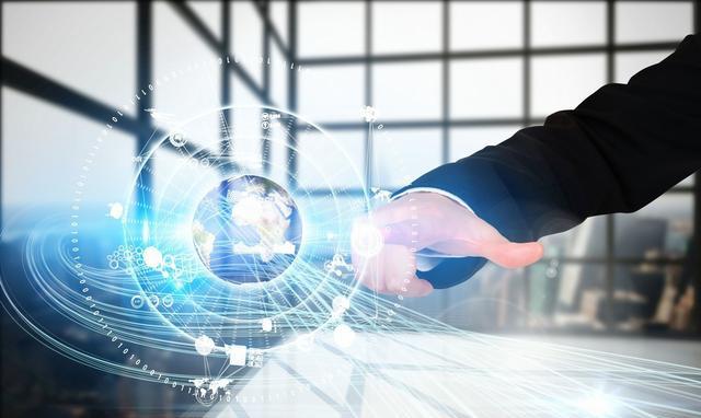 企业的核心竞争能力最终蕴含在组织内部人力资