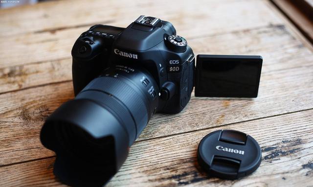 佳能80d