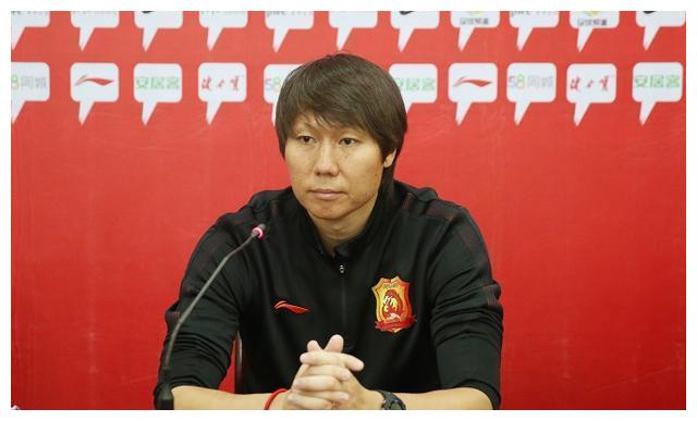 卓尔下赛季第一引援目标浮出水面 恒大铁腰来