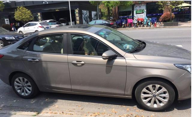 90后小伙提17款福睿斯，突见车友分享车型对比，他心慌了