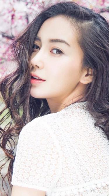 宋祖儿五官比杨颖长的精致网友奇怪一组为啥不