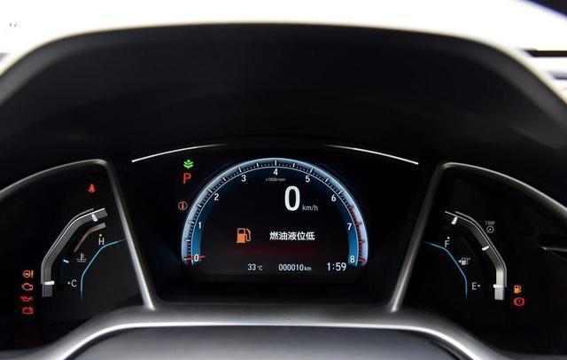 上市一年加价一年, 15万内最快车现在召回了, 问题还比较严重