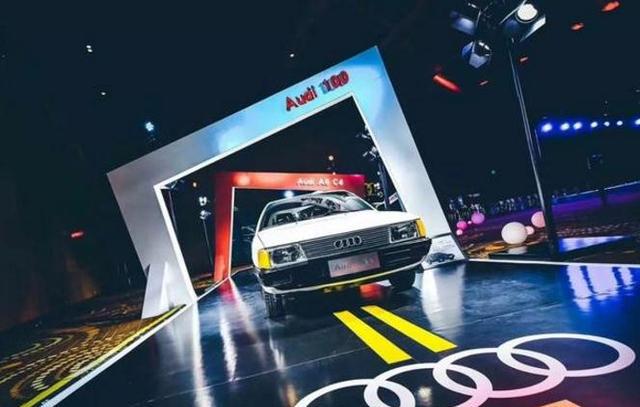 回顾前世奥迪100，30年书写的进化传奇，A6L官车范何在？