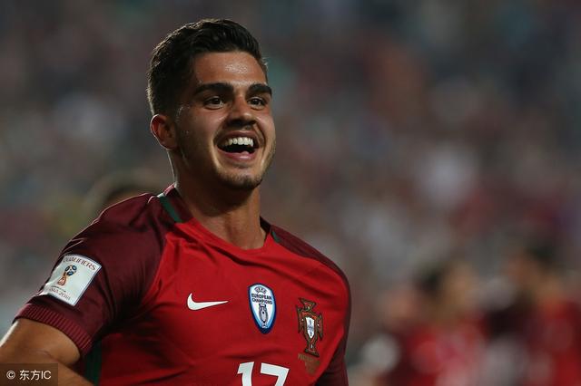 葡萄牙新星辈出,妖人扎堆!C罗笑开花:世界杯剑
