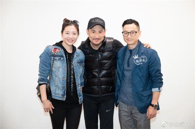 杨威晒童年照片 和现在的杨阳洋看起来很像