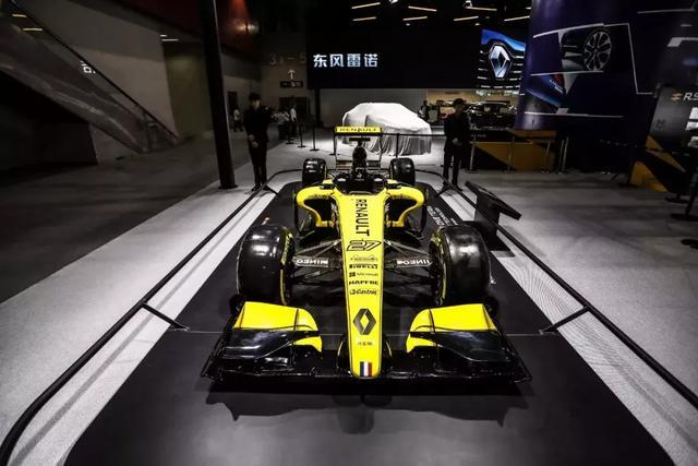 【车展·新车】新科雷嘉亮相车展,东风雷诺未来4年将导入9款新车