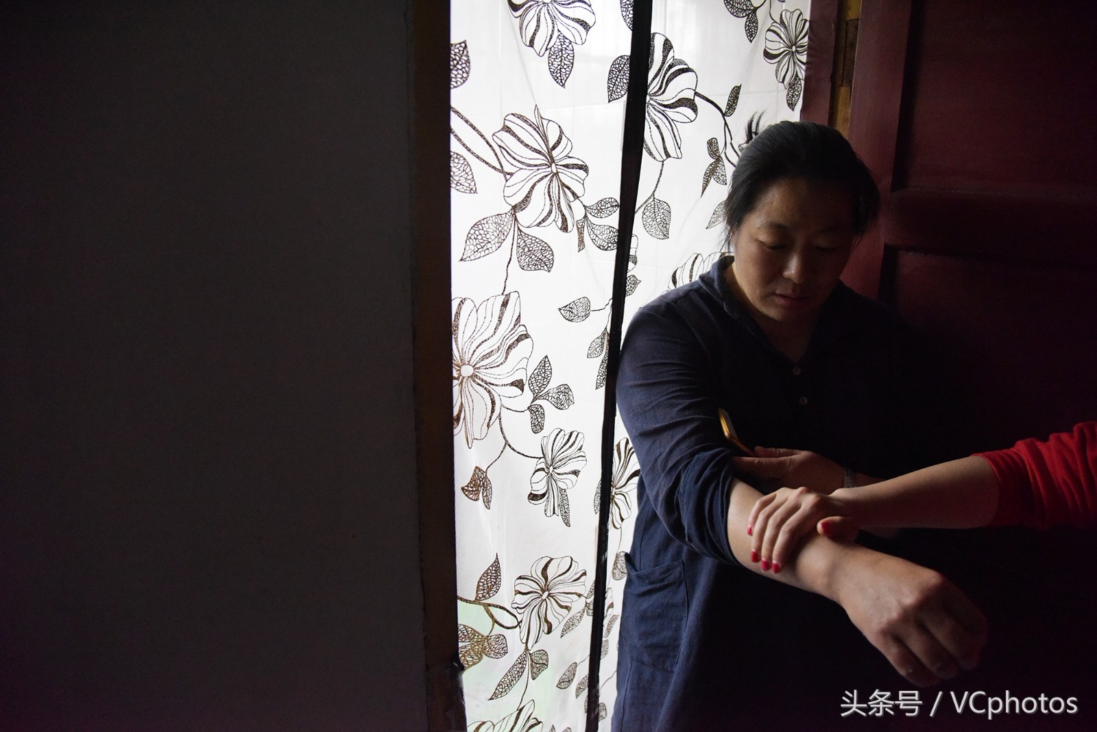 白血病儿童做十三次骨穿不打麻药,对妈妈说我