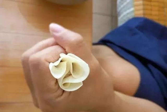 馄饨包法大全,各种混沌都有,第12种馄饨太漂亮