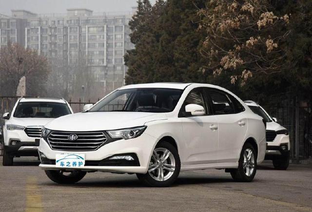 30万的配置，20万的空间，6万多买它端午节自驾游妥妥的