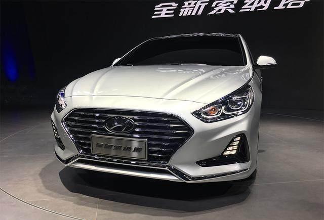 全新款索纳塔, 档次不输帕萨特, 长4米8, 搭载2.0T动力, 卖13万